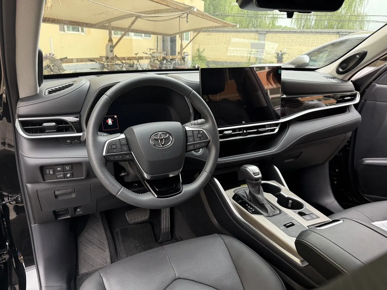 Toyota 2026 Highlander Dual Engine 2.5 Stepless Intelligent Electric Hybrid Four-wheel Drive Extreme Edition 7-seat Automatic Transmission 5