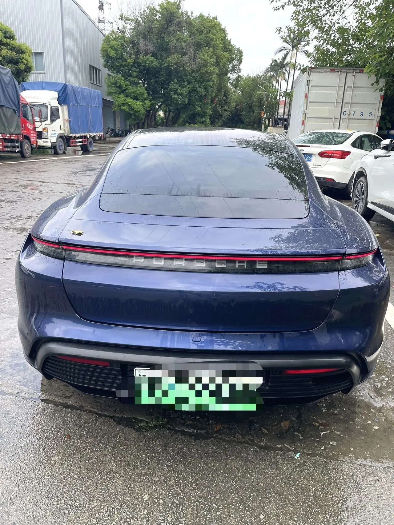 Porsche Taycan (Imported) 2020 Taycan Taycan Automatic 4