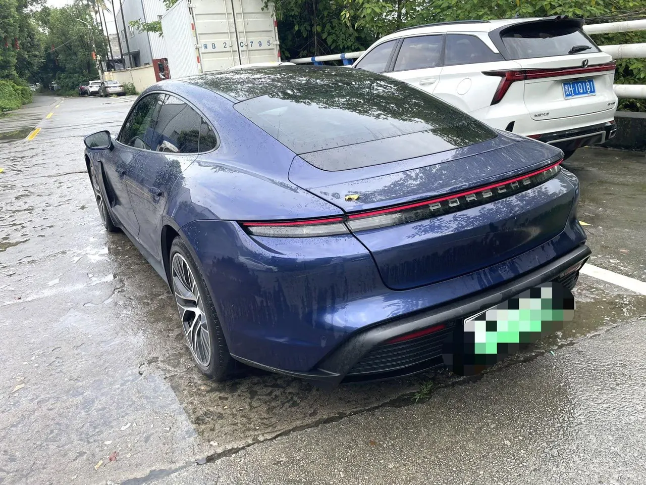 Porsche Taycan (Imported) 2020 Taycan Taycan Automatic 5