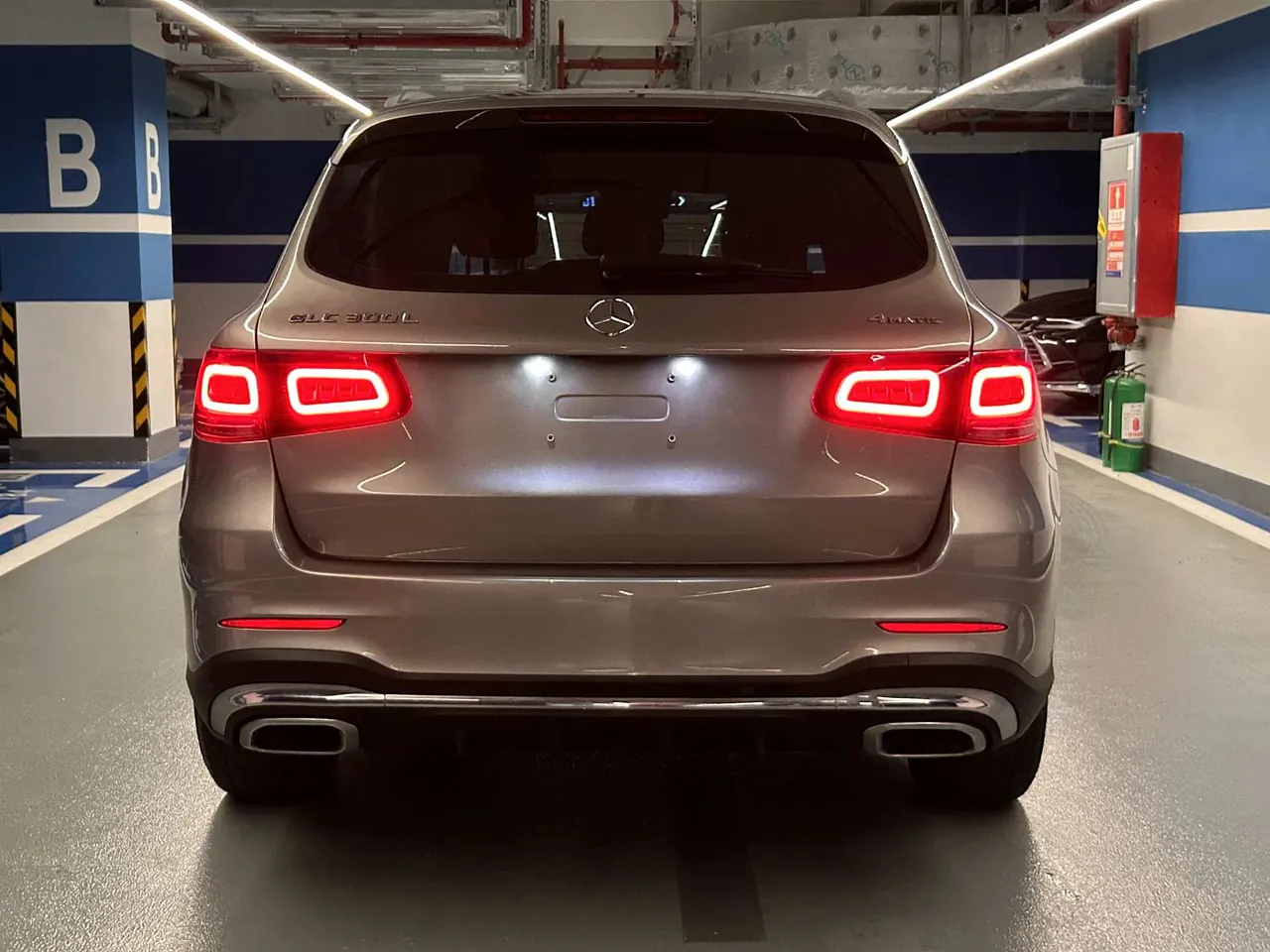 Mercedes Benz 2021 GLC 300 L 4MATIC 2.0T Dynamic Automatic 3