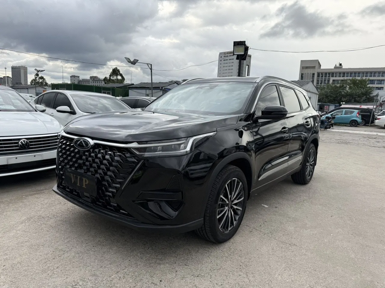 Open image lightbox: Chery 2025 Ruihu 8 PRO 1.6T 290T Two-Drive Deluxe Edition Automatic Gear