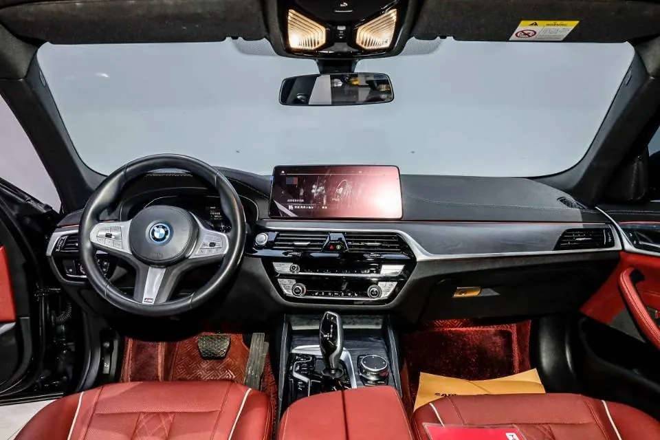 BMW 5 series new energy 2022 535Le 2.0T M sports suit (change 2) automatic gear 4