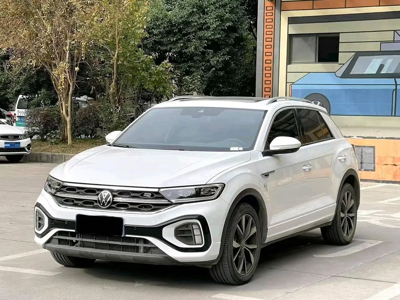 Open image lightbox: Volkswagen 2024 Tange 1.5TSI 300TSI Two-Drive Chen Guang Edition Automatic Gear
