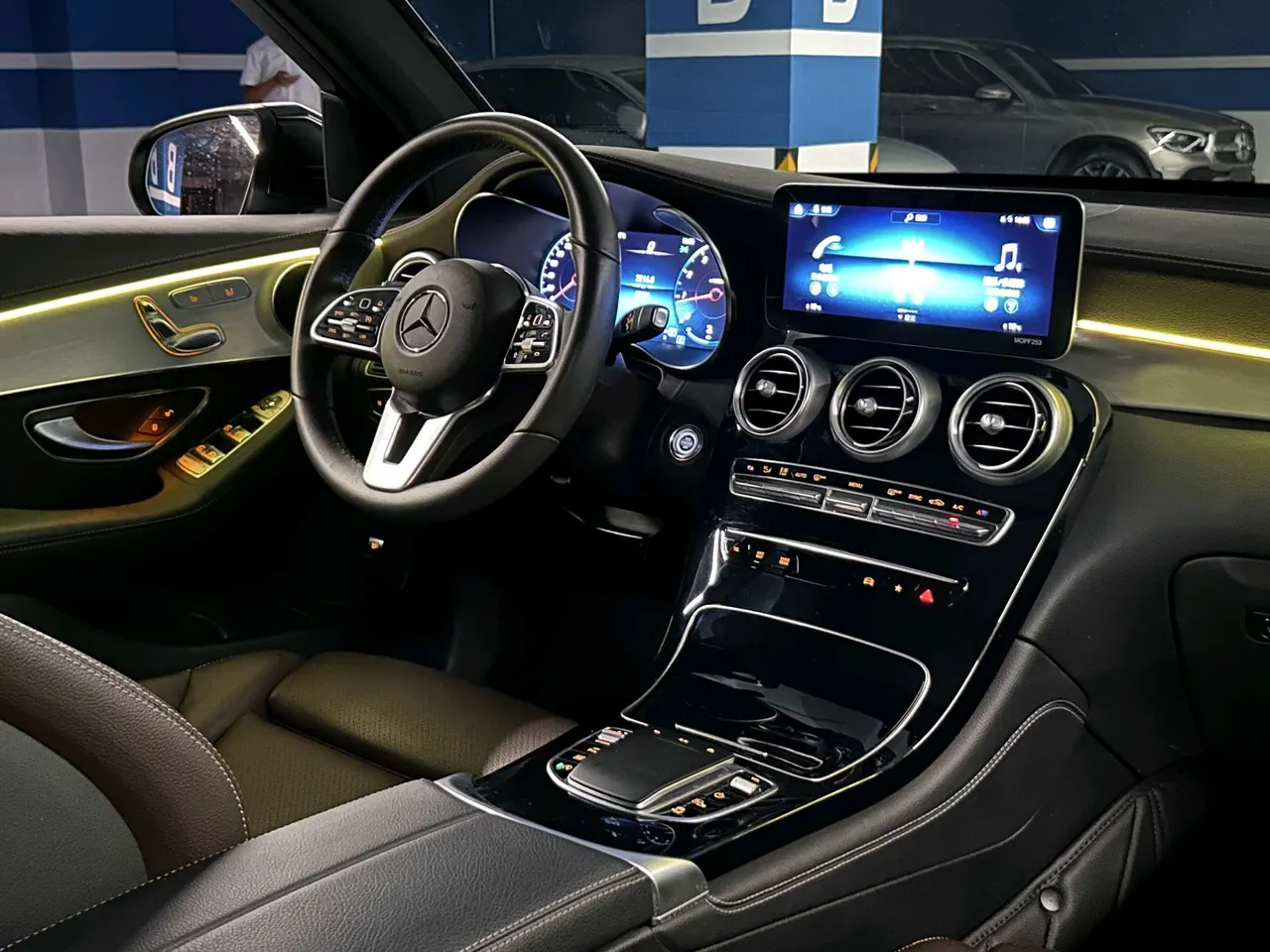 Mercedes Benz 2021 GLC 260 L 4MATIC 2.0T Dynamic Automatic 11