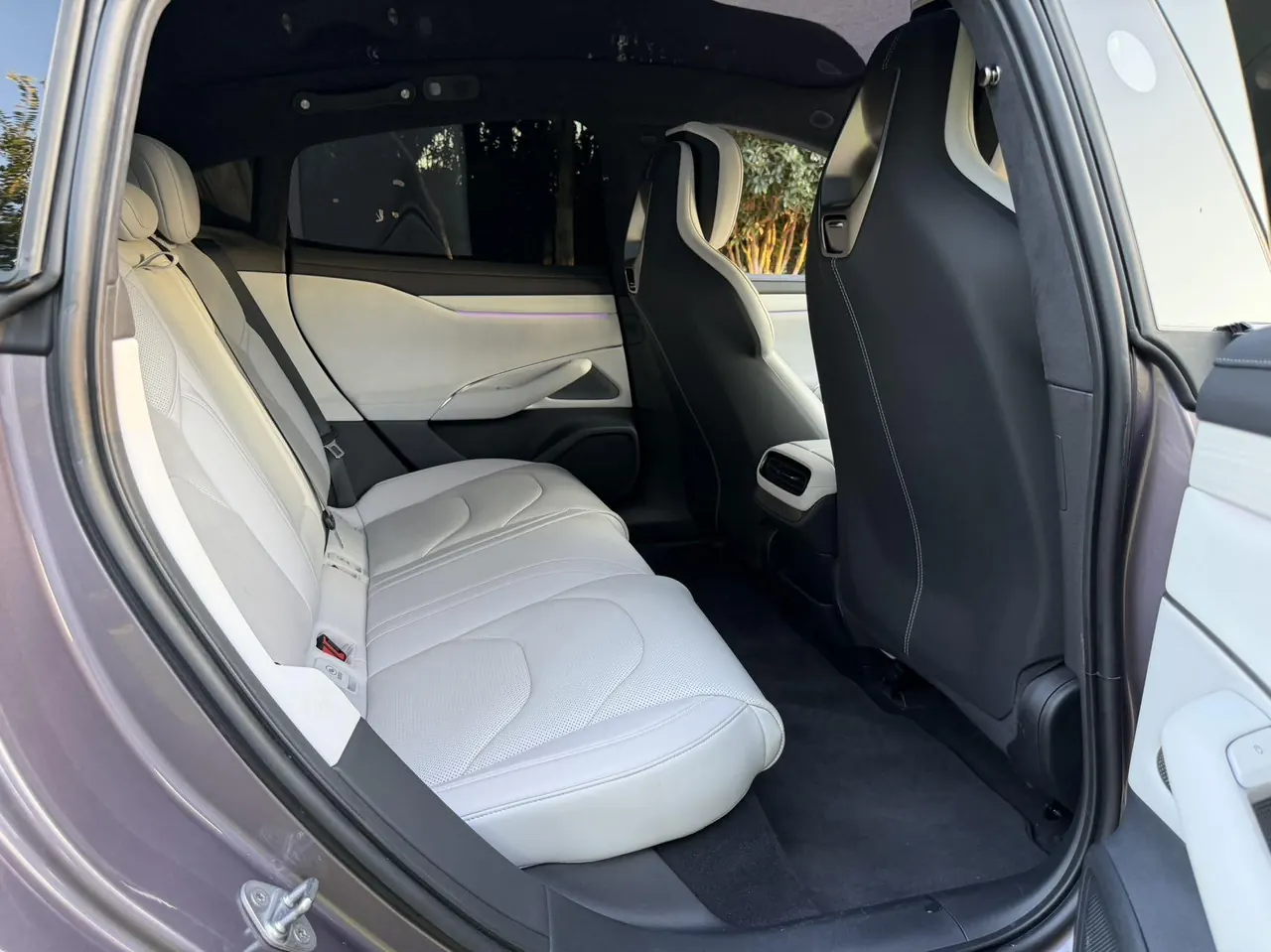 MI 2024 SU 7 800km 4-wheel drive ultra-long endurance high-end smart driving Max version automatic gear 6