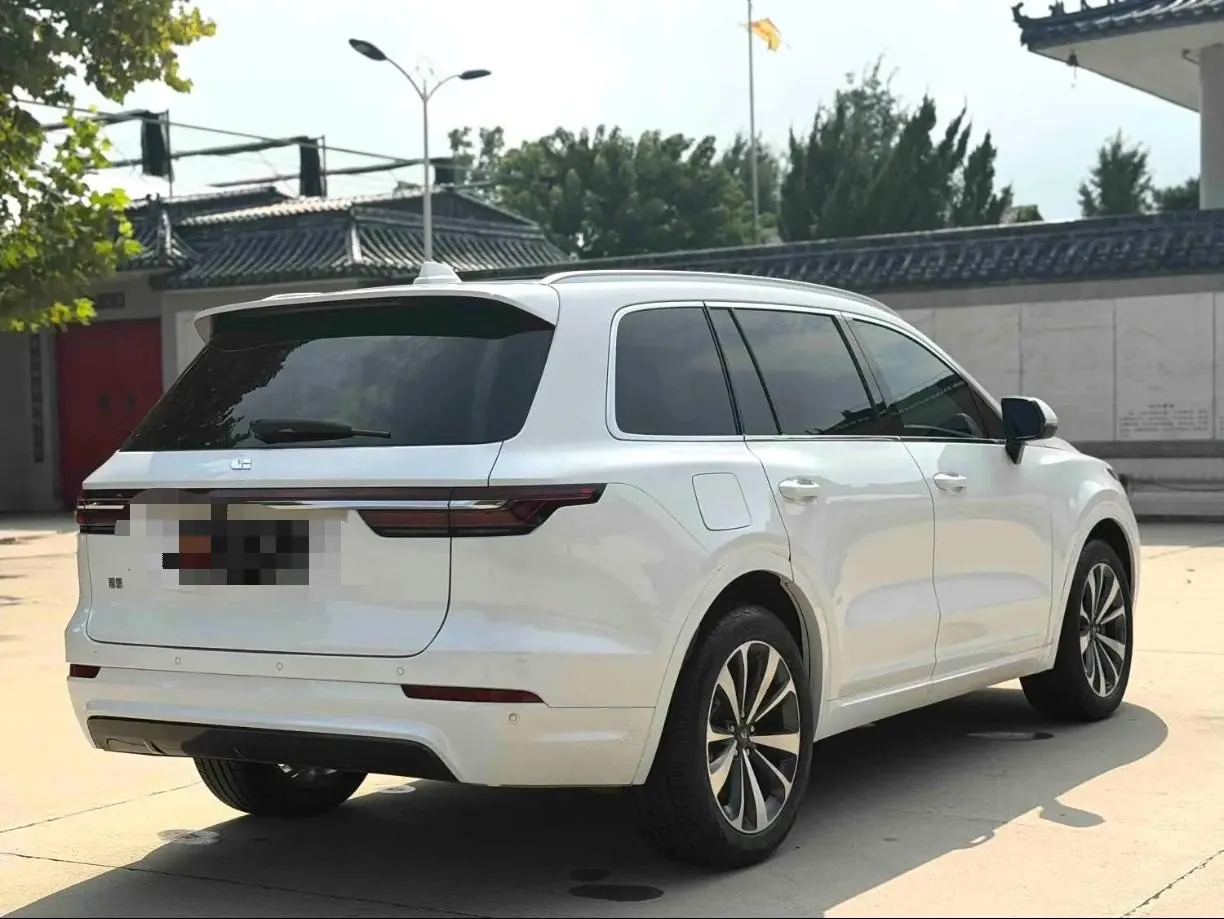 Li 2020 ONE 1.2T extended range 6-seat automatic gear 11