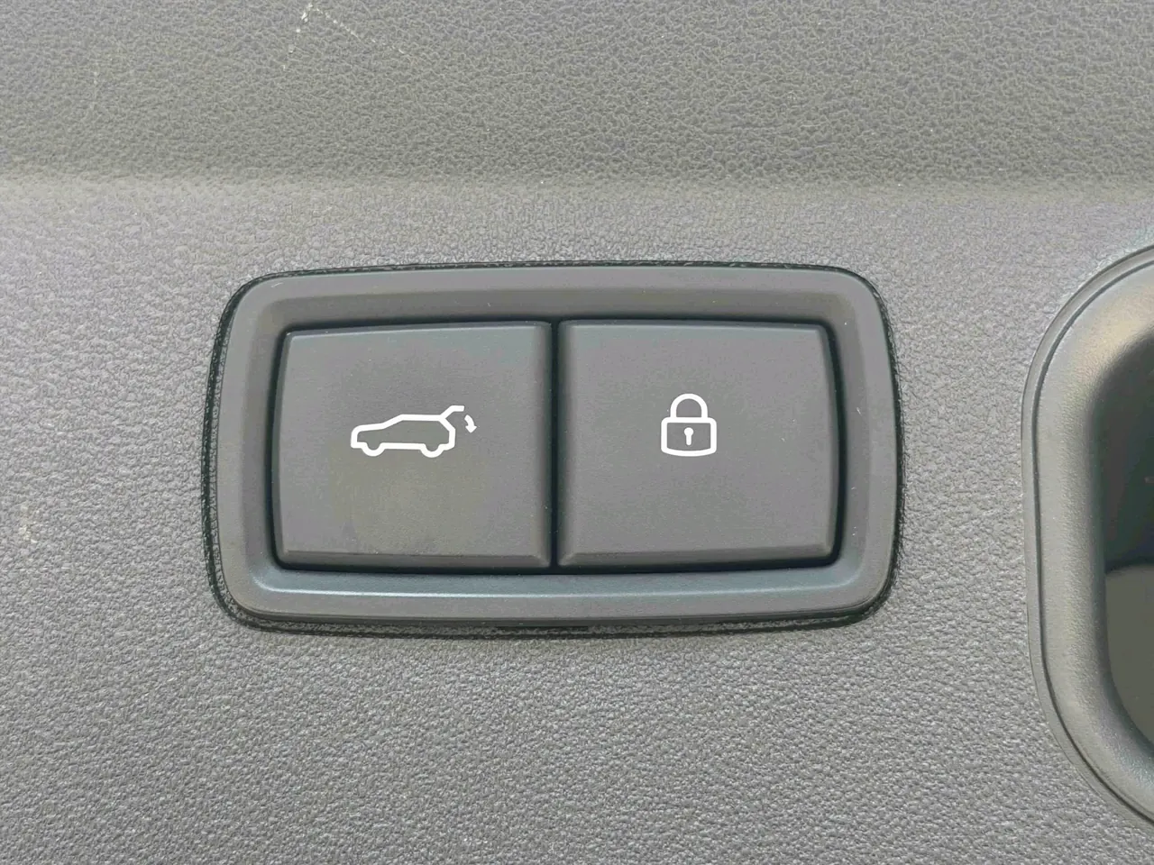 Li 2020 ONE 1.2T extended range 6-seat automatic gear 9