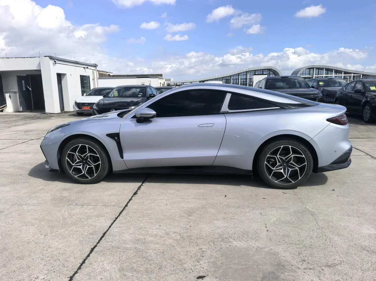 Neta 2023 Neta GT 560 automatic transmission 8