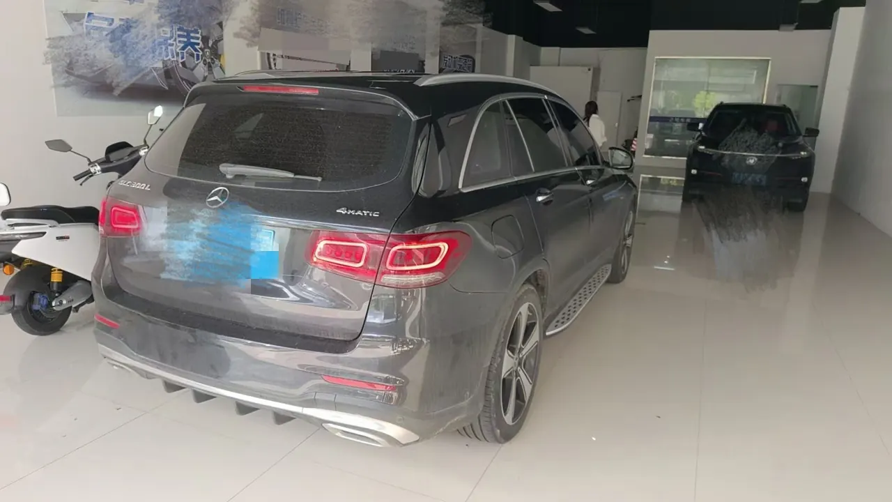 Mercedes Benz 2022 GLC 300 L 4MATIC 2.0T Dynamic (Modified) Automatic Gear 5