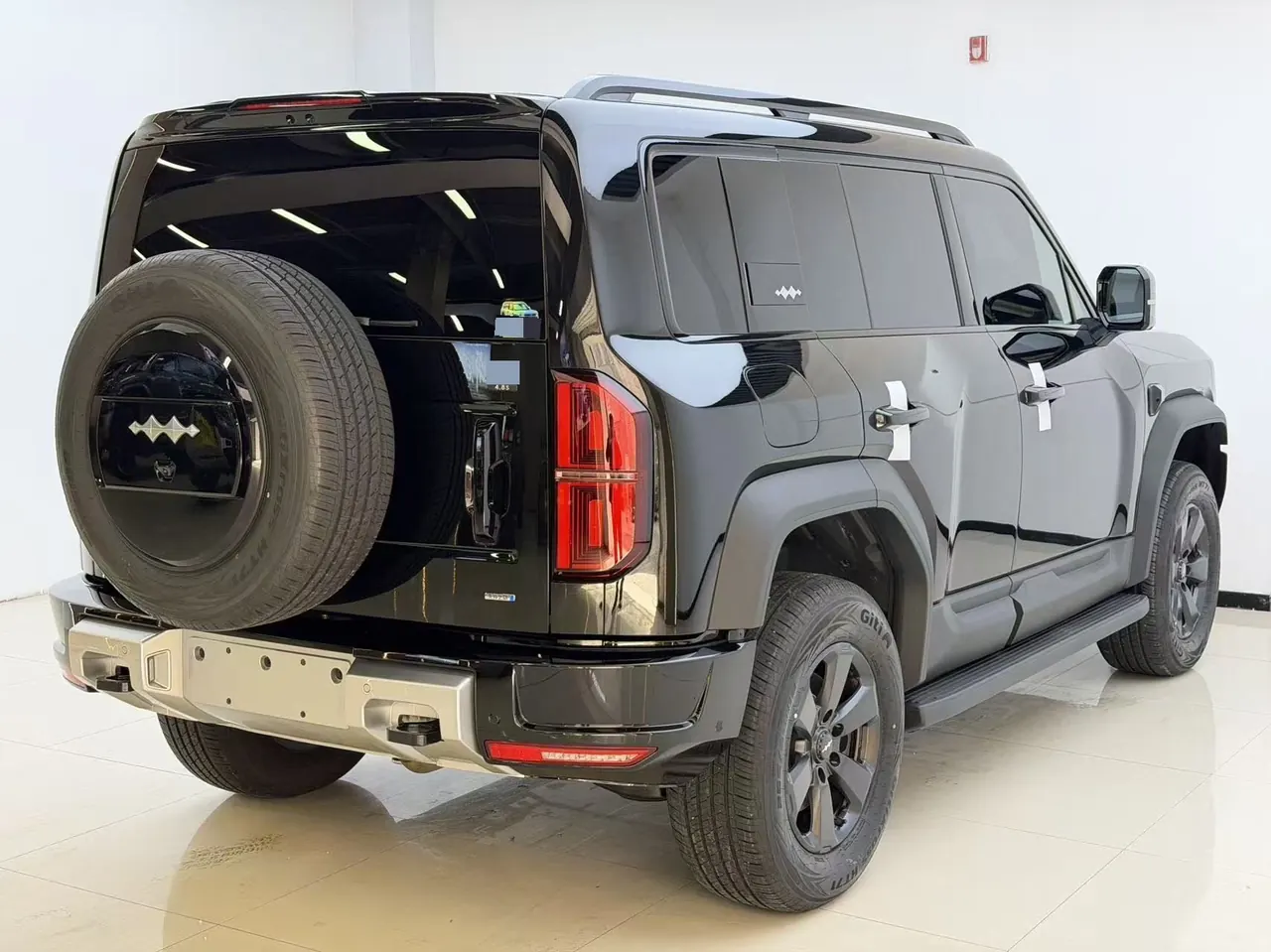 FangChengBao 2026 Leopard 5 1.5T Stepless 210KM Gods Max Edition Automatic Gear 6