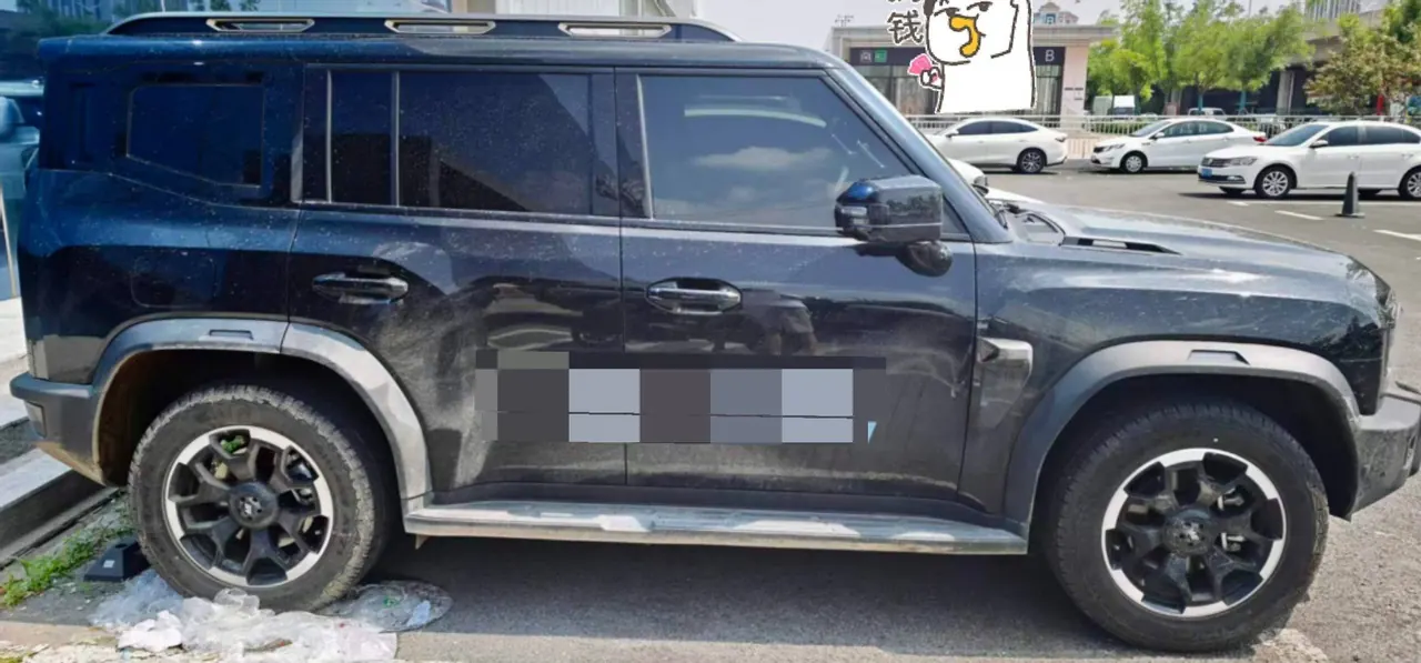 Jetour 2026 Traveler C- DM 1.5T 211km XWD Huawei Gankun Zhijia Automatic Transmission 3
