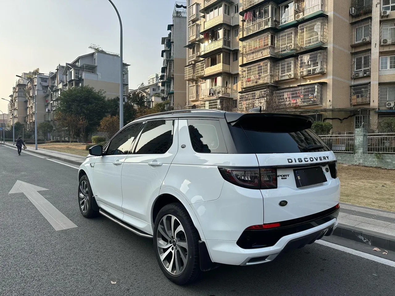 Land Rover 2020 Discovery Sports Edition 48V 2.0T 249PS R-Dynamic S Performance Edition Automatic Gear 5