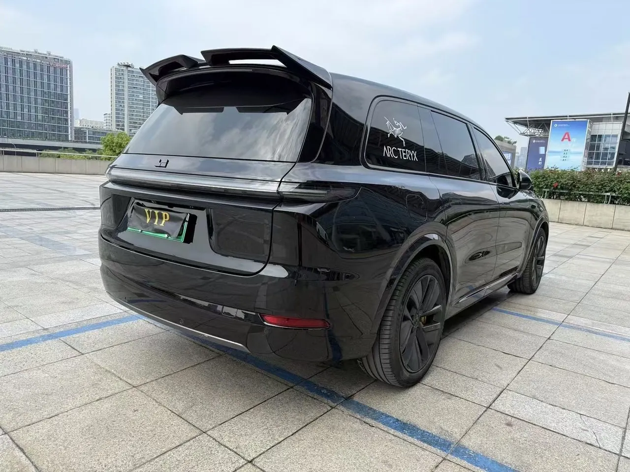 Li 2023 L9 Pro Edition Automatic Gear 5