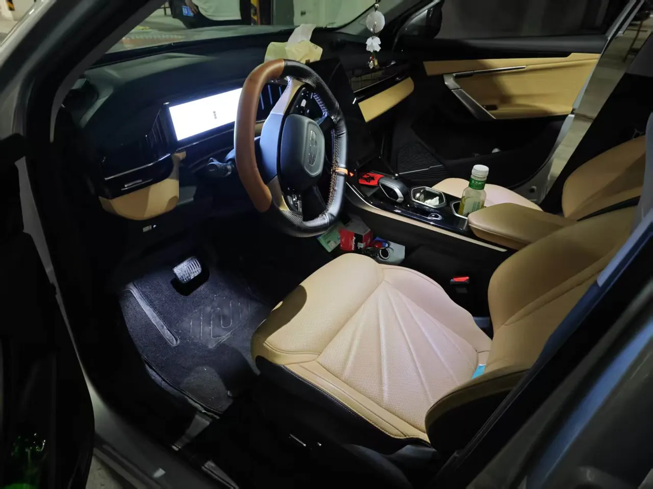 Geely 2023 Boyue L 1.5TD Honorable Automatic Transmission 2