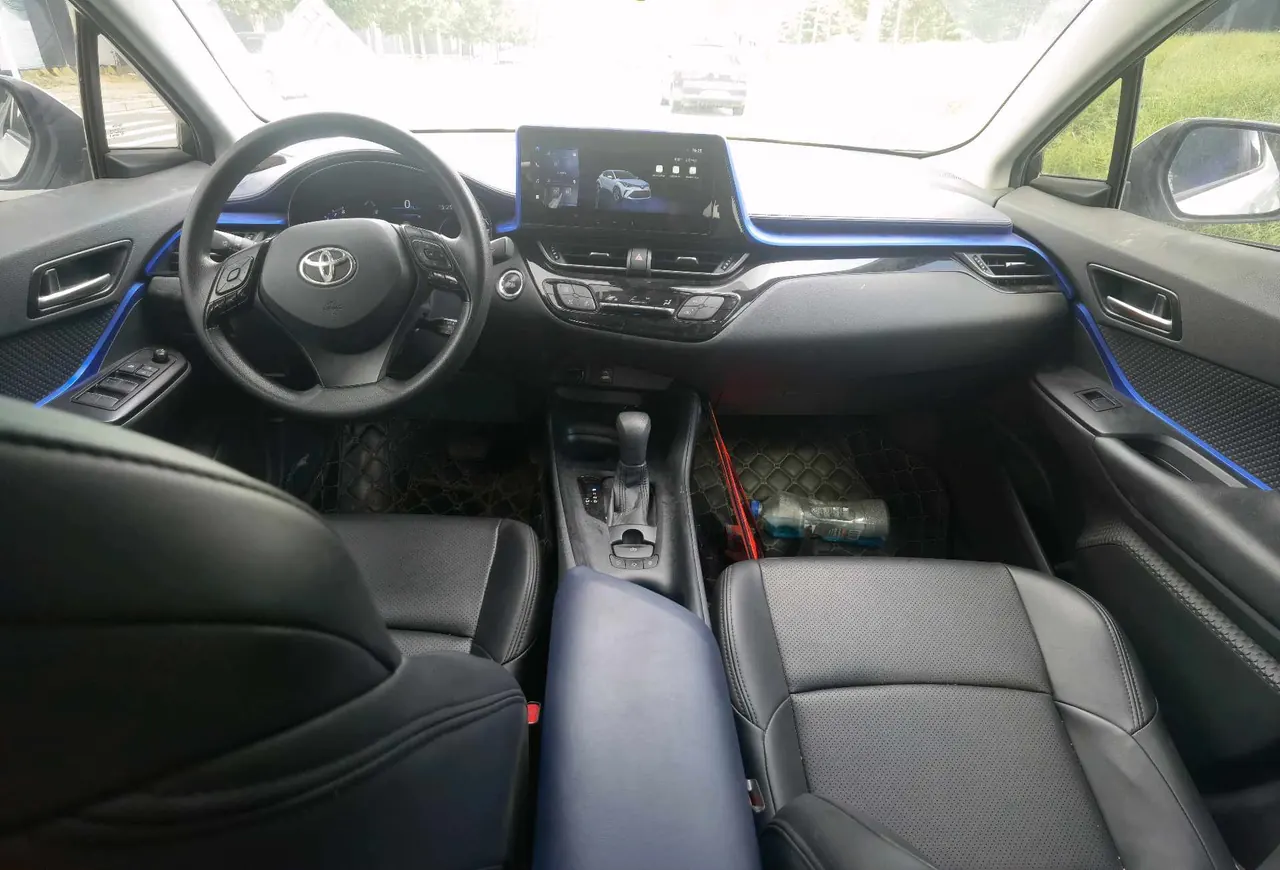 Toyota 2023 C- HR 2.0 Stepless Comfort Edition Automatic Gear 3