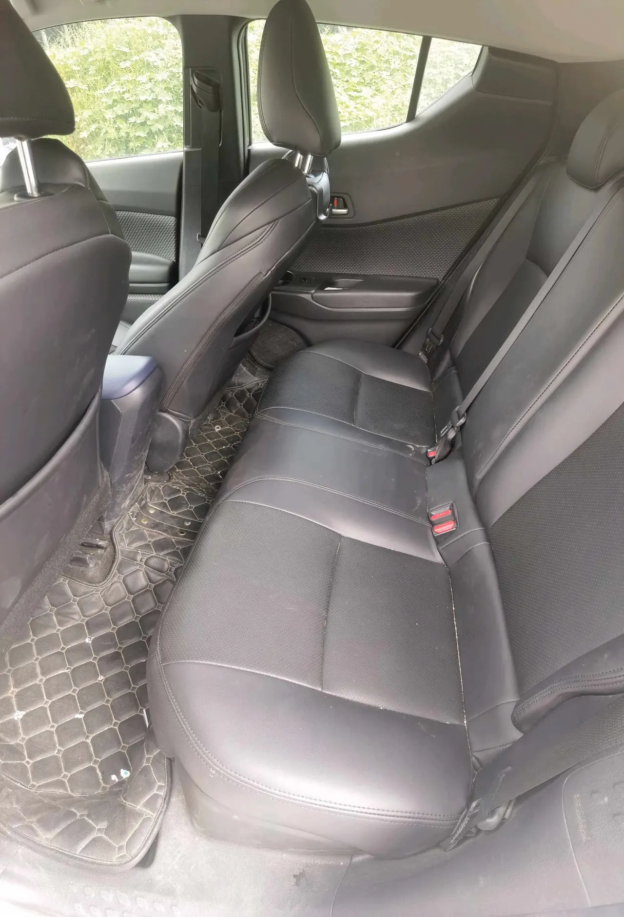 Toyota 2023 C- HR 2.0 Stepless Comfort Edition Automatic Gear 4