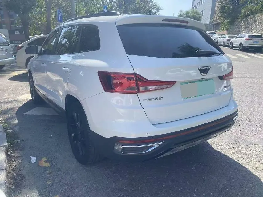Jetta 2022 Jetta VS7 1.4T Panda Edition Pleasant Edition Pro Automatic Gear 6