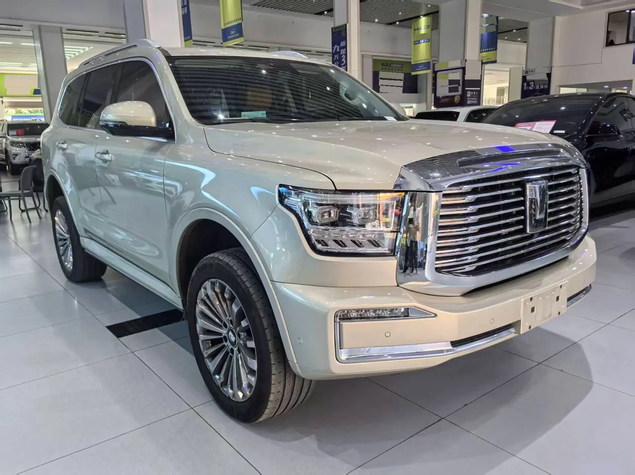 Tank 2022 Tank 500 48V 3.0T Sports Edition 5-seat Automatic Gear 2