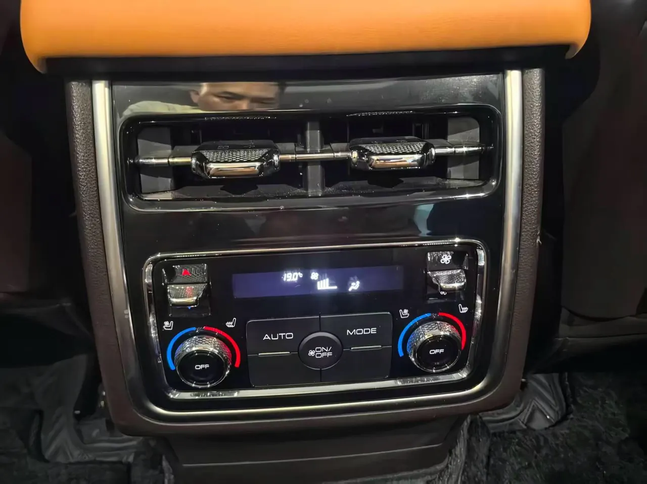 Tank 2022 Tank 500 48V 3.0T Sports Edition 5-seat Automatic Gear 5