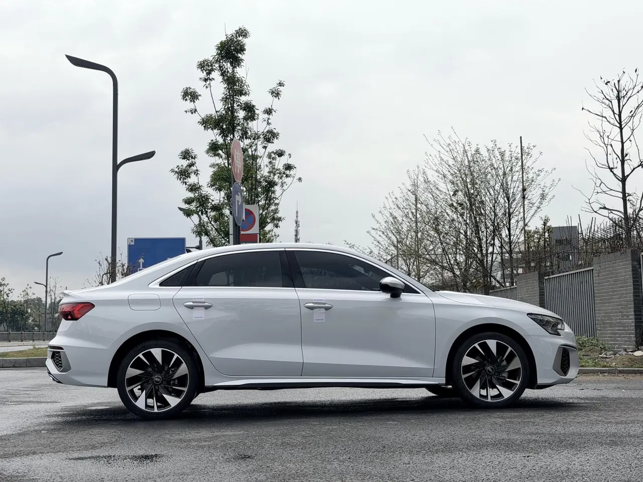 Audi 2023 A3L Limousine 1.4TFSI 35TFSI Fashion Sports (Modified) Automatic 5