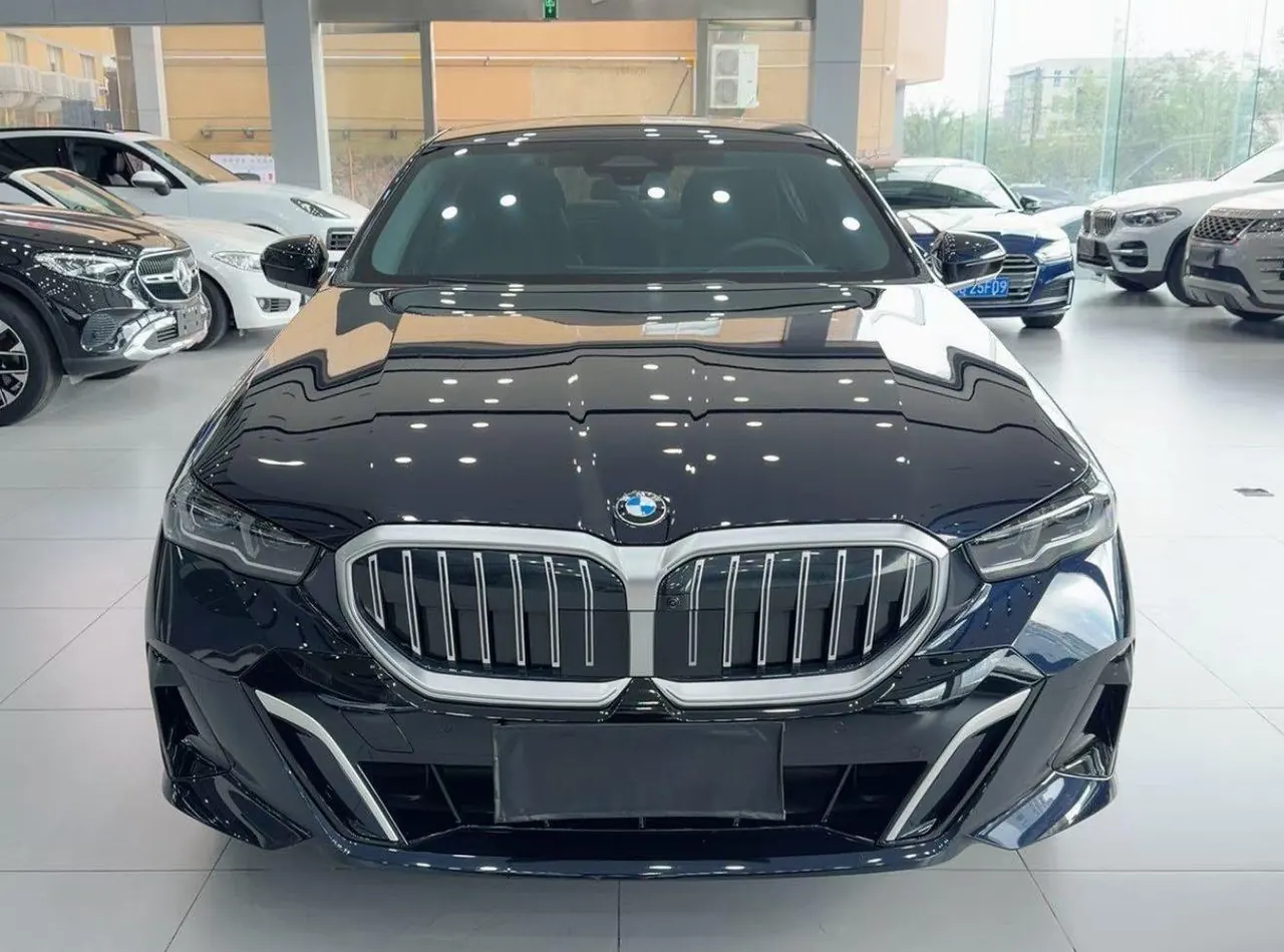 BMW 5 series 2025 530Li 48V 2.0T exclusive m sports suit automatic gear 5