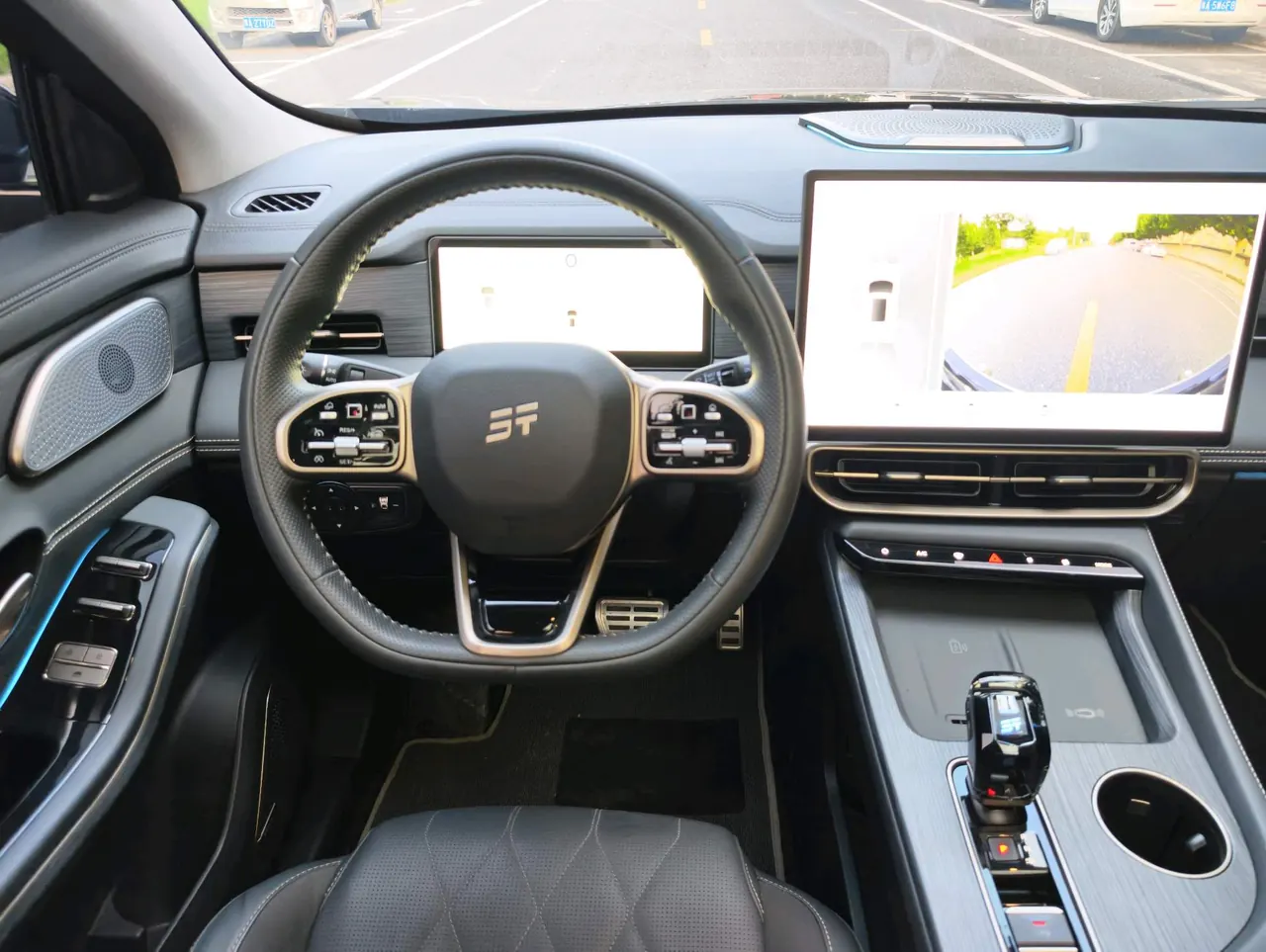 Jetour 2023 ShanHai L9 1.5TD Pro5 automatic gear 14