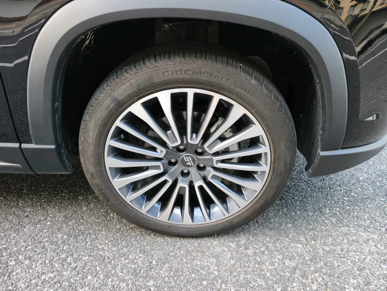 Jetour 2023 ShanHai L9 1.5TD Pro5 automatic gear 18