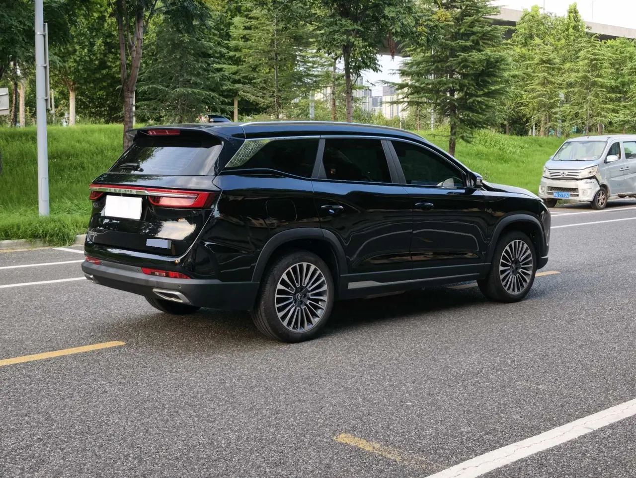 Jetour 2023 ShanHai L9 1.5TD Pro5 automatic gear 4