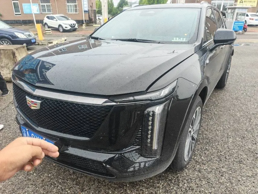 Open image lightbox: Cadillac 2026 XT5 48V 2.0T Luxury Automatic Gear