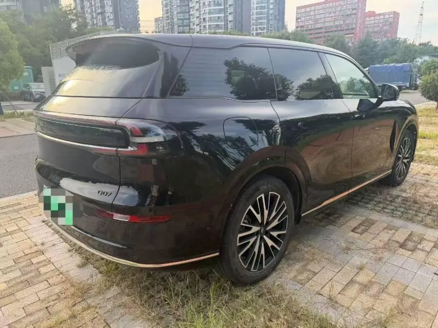 Qiyuan 2025 Q07 1.5T stepless 215 flagship PLUS automatic gear 4