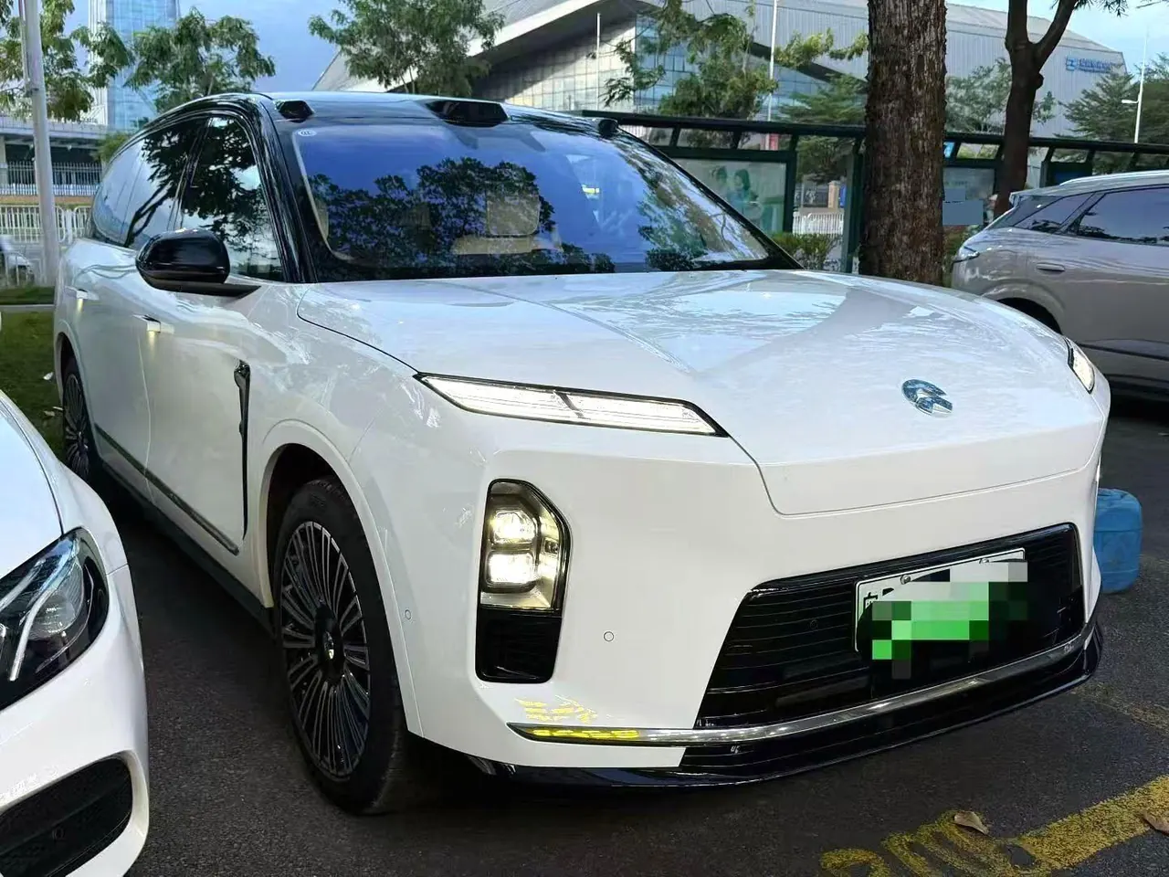NIO 2026 ES8 6-seat executive deluxe automatic gear 7