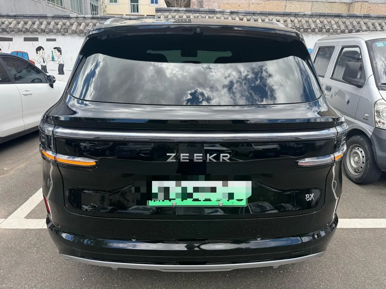 Zeekr 2026 Zeekr 8X 2.0T Ultra 55kWh automatic gear 3