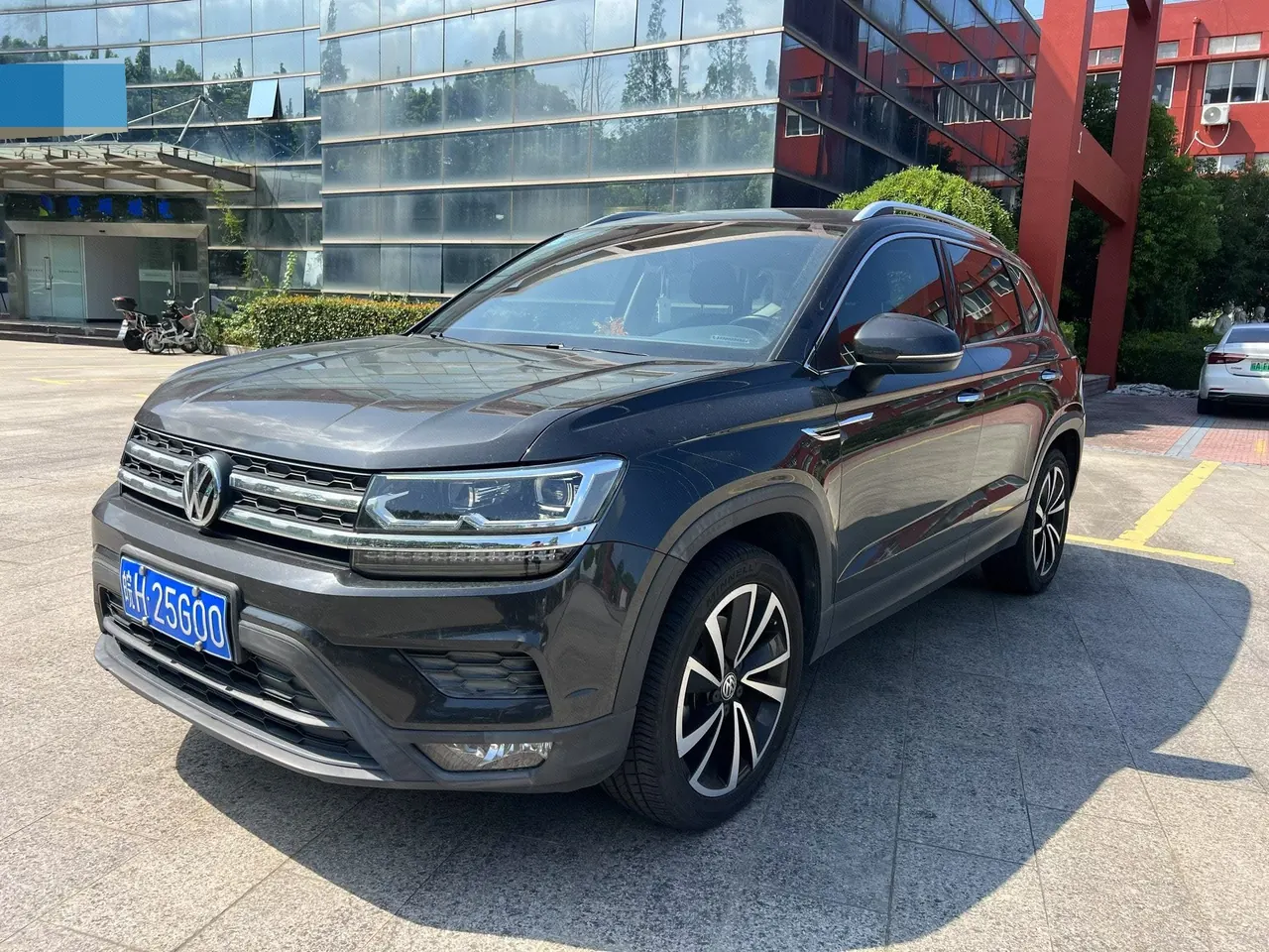 打开图片灯箱:Volkswagen 2020 Tuyue 1.4TSI 280TSI Two-Drive Deluxe PLUS Automatic Gear