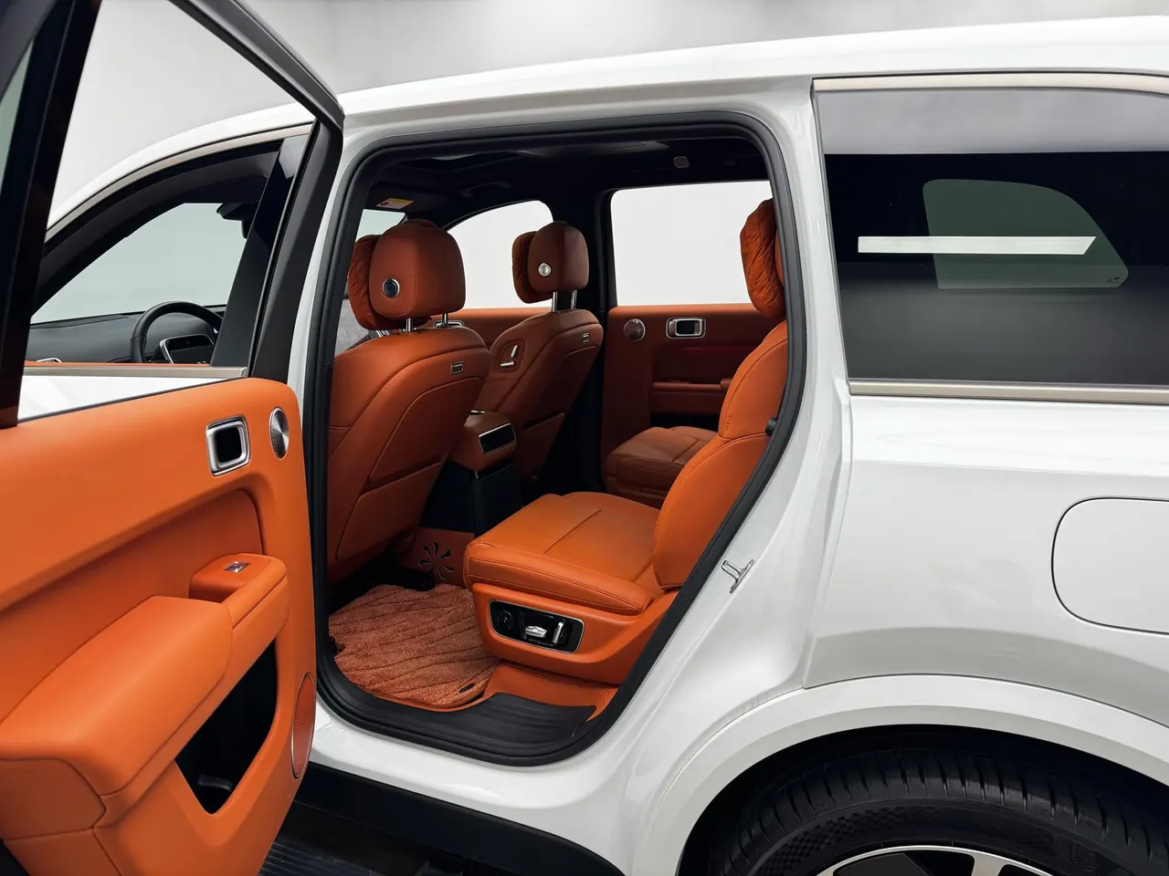Li 2025 L9 Ultra Smart Refresh Edition Automatic Transmission 10