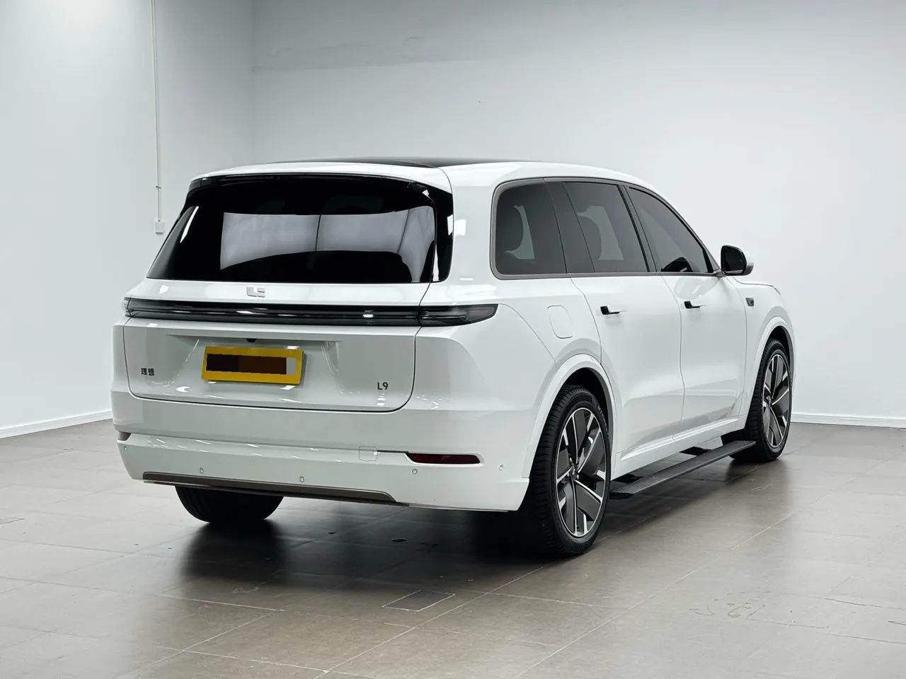 Li 2025 L9 Ultra Smart Refresh Edition Automatic Transmission 7