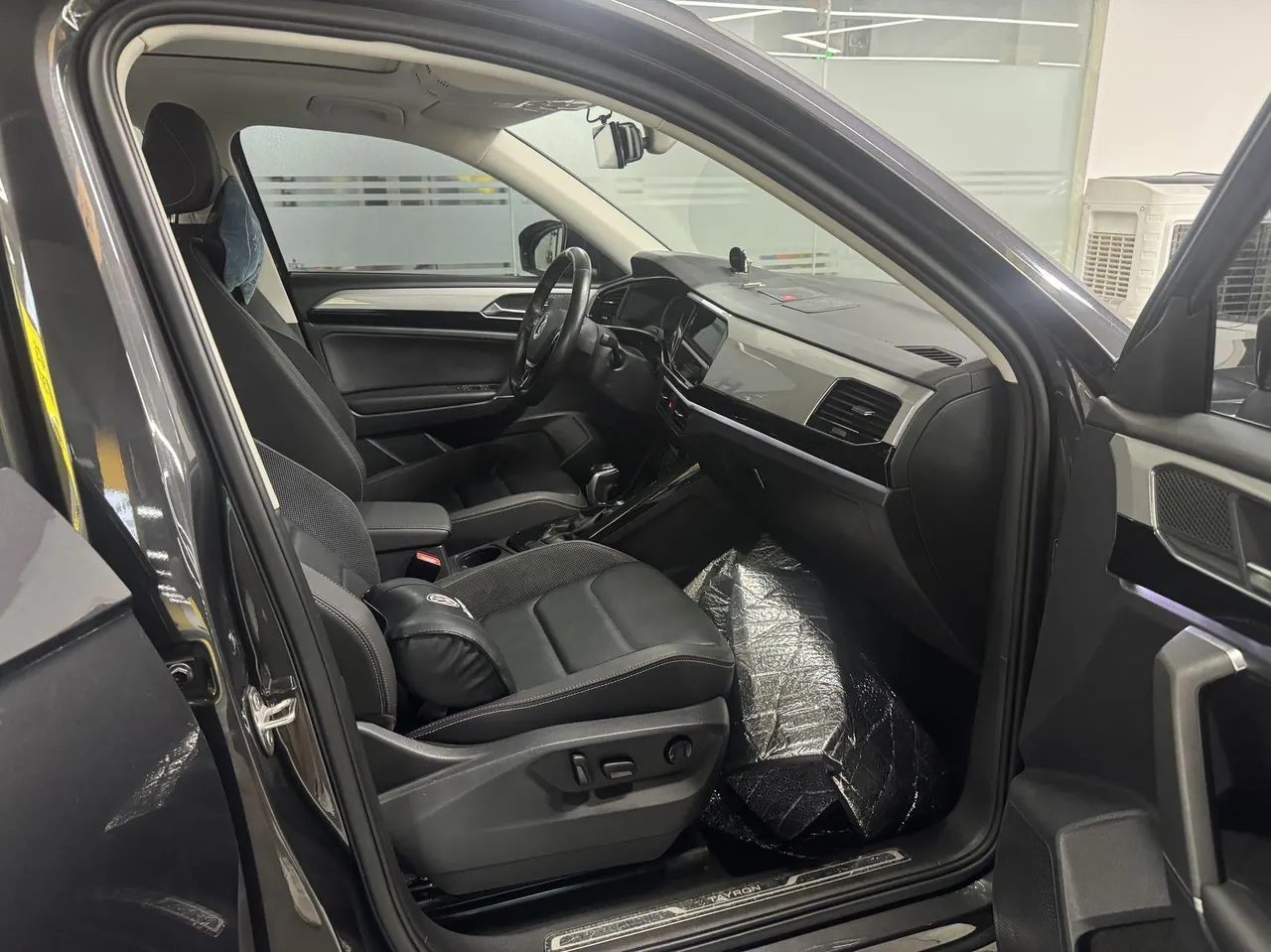 Volkswagen 2020 Tanyue 1.4TSI 280TSI Two-Drive Deluxe Smart Joint Edition Automatic Gear 3