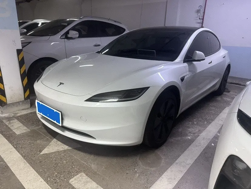 打开图片灯箱:Tesla 2025 Model 3 Rear-Wheel-Drive Edition (facelift) Automatic Transmission