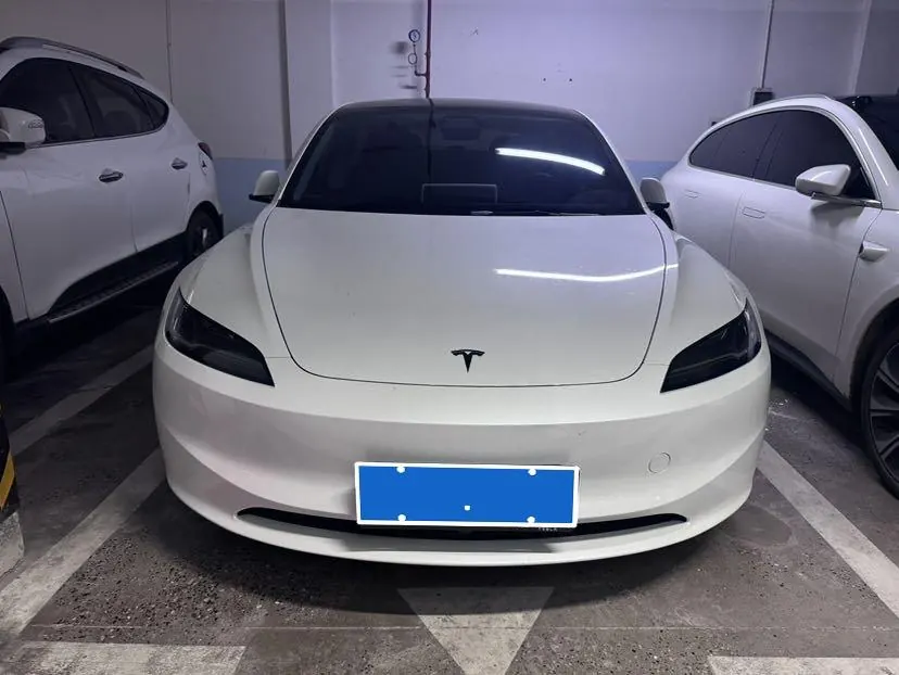 Tesla 2025 Model 3 Rear-Wheel-Drive Edition (facelift) Automatic Transmission 2