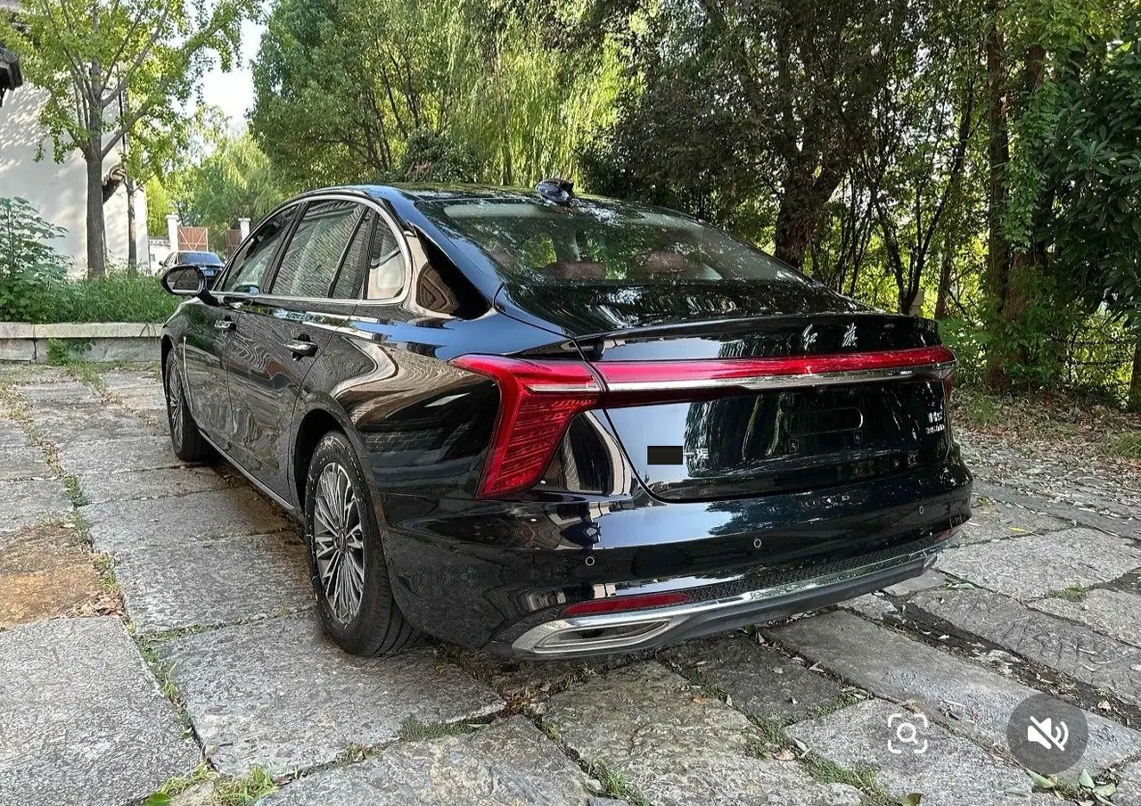 HongQi 2025 H5 1.5T Flag Rhyme 500000 Commemorative Automatic Gear 8