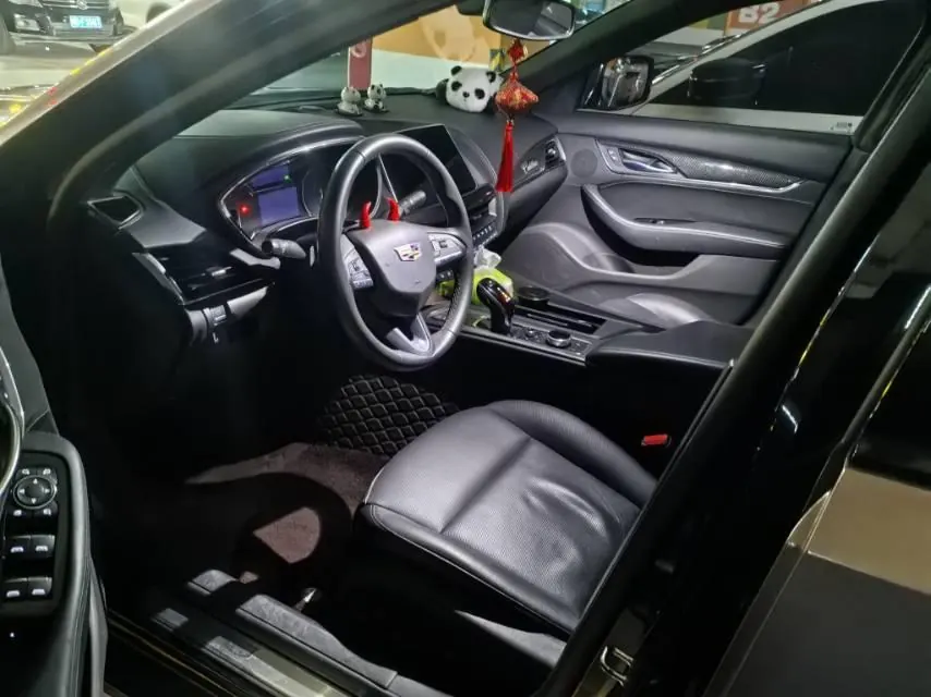 Cadillac 2022 CT5 2.0T 28T Luxury (Standard Edition) Automatic Gear 3