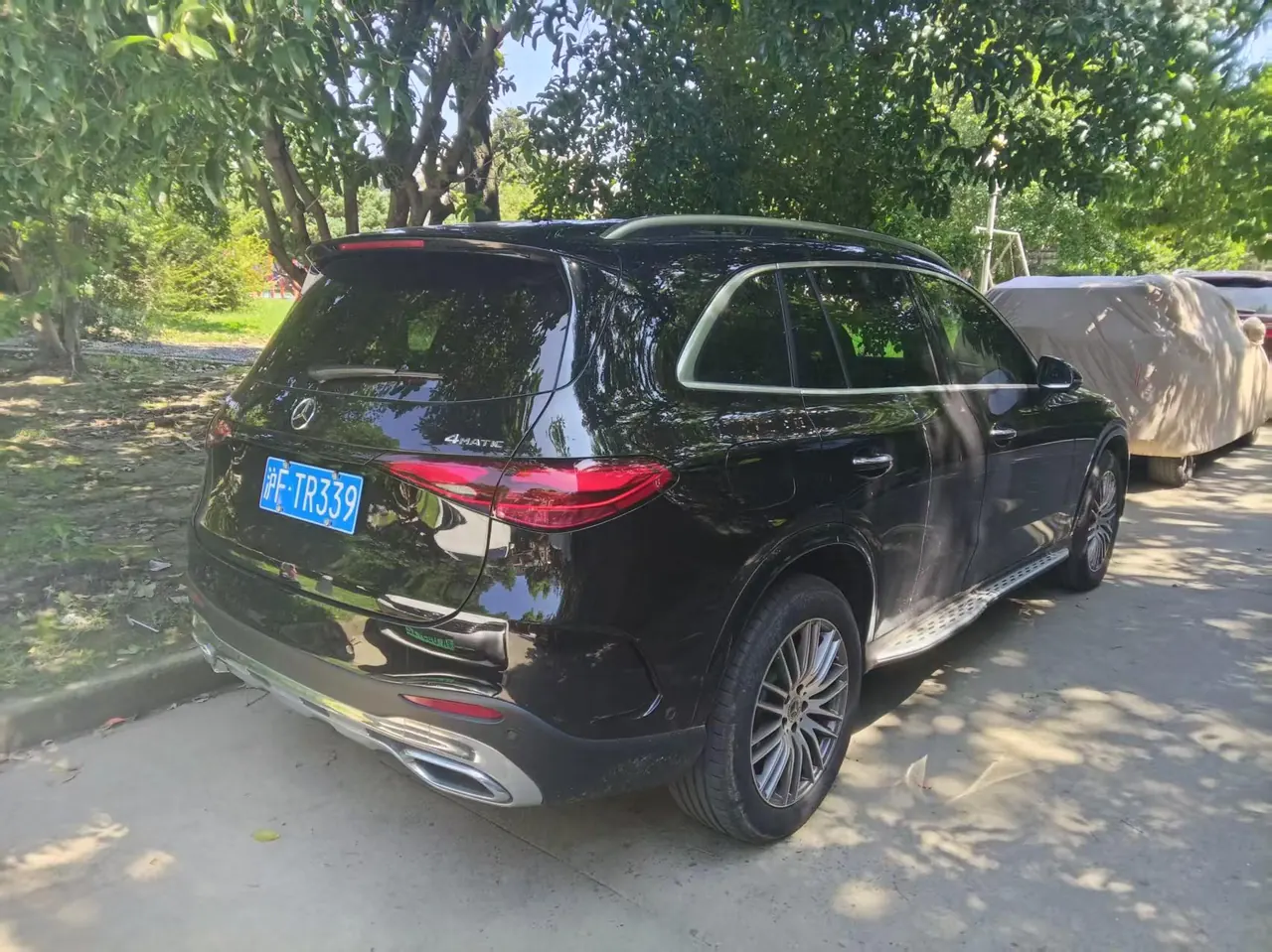 Mercedes Benz 2025 GLC 300 L 4MATIC 48V 2.0T dynamic 7-seat automatic gear 6
