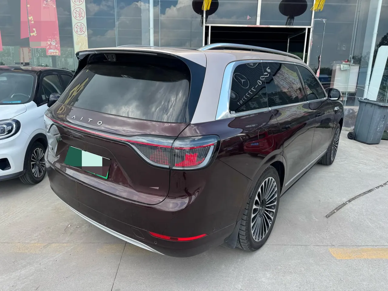AITO 2025 AITO M9 extended range Ultra version 52kWh5 seat version automatic gear 7