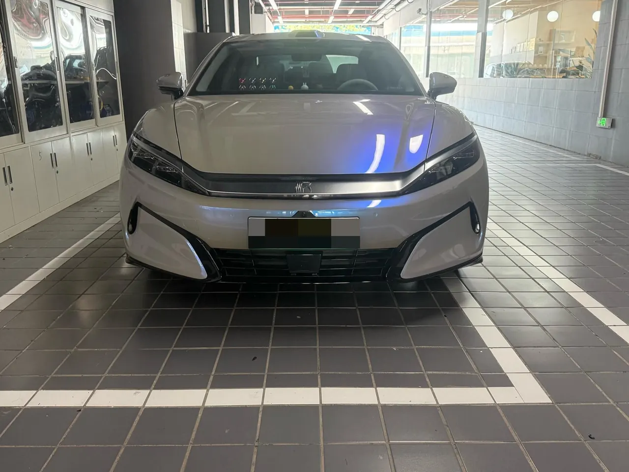 BYD 2025 Han L EV 701KM Laser Radar Flagship Automatic Gear 3