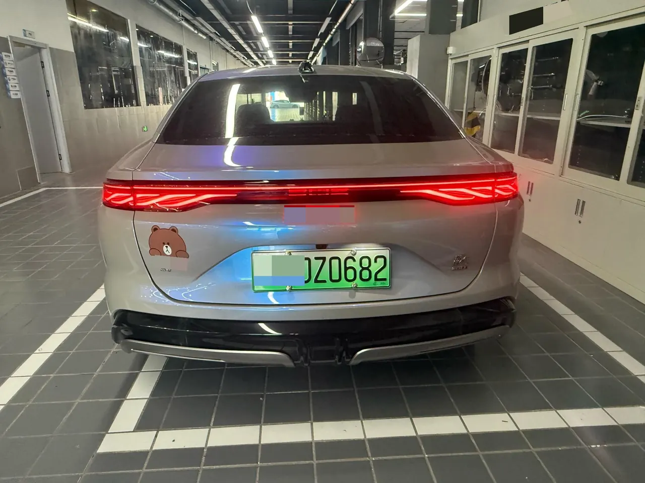 BYD 2025 Han L EV 701KM Laser Radar Flagship Automatic Gear 7