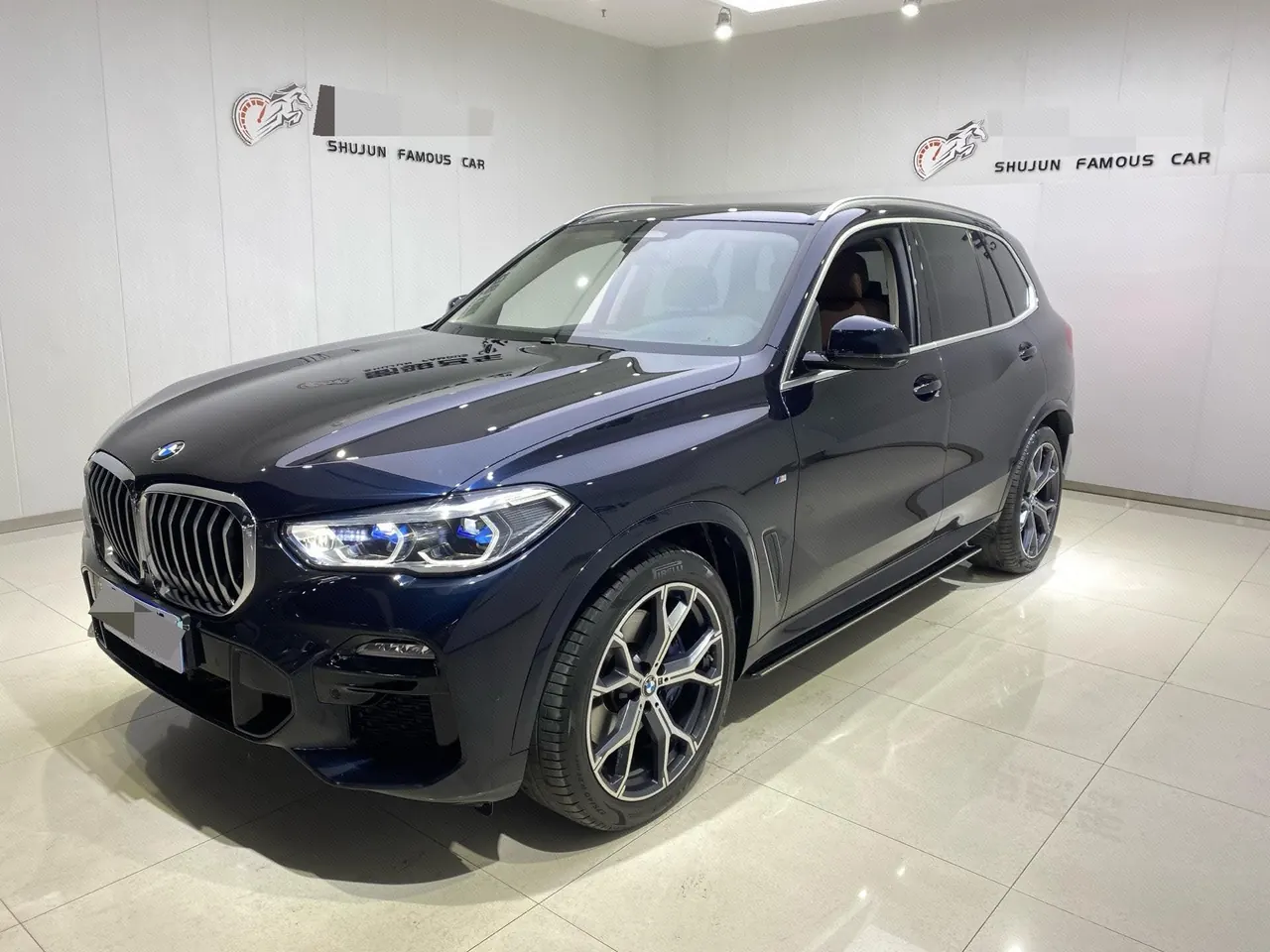 打开图片灯箱:BMW X5 (Imported) 2021 X5 xDrive40i 3.0T M Sports Suit (Modified) Automatic Gear