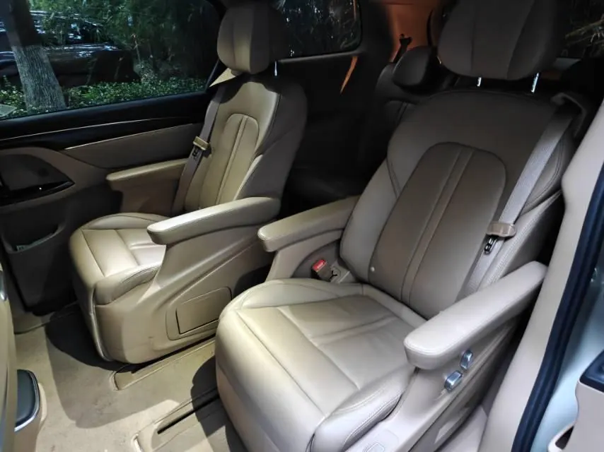 Buick 2021 GL8 ES Lu Zun 2.0T 653T Smart Luxury Automatic Gear 3