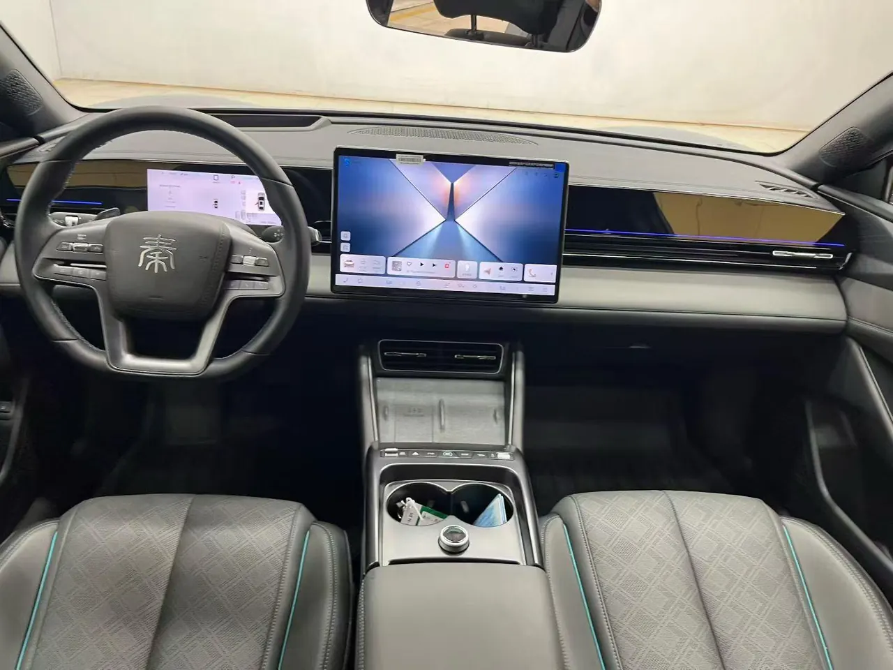 BYD 2025 Qin L EV 545KM Excellent Automatic Gear 5