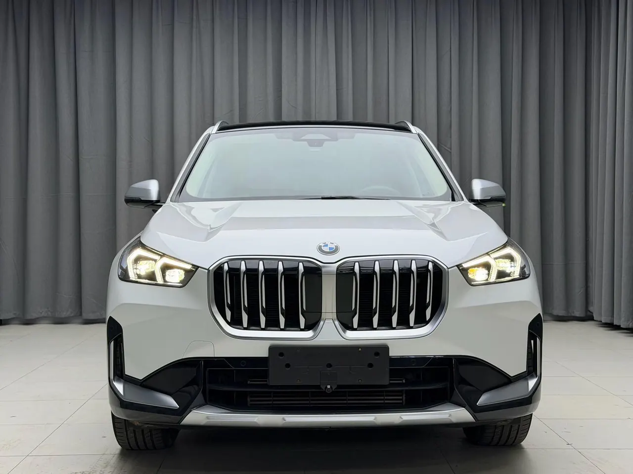 BMW 2023 X1 sDrive20Li 1.5T X Design Package Automatic Transmission 2