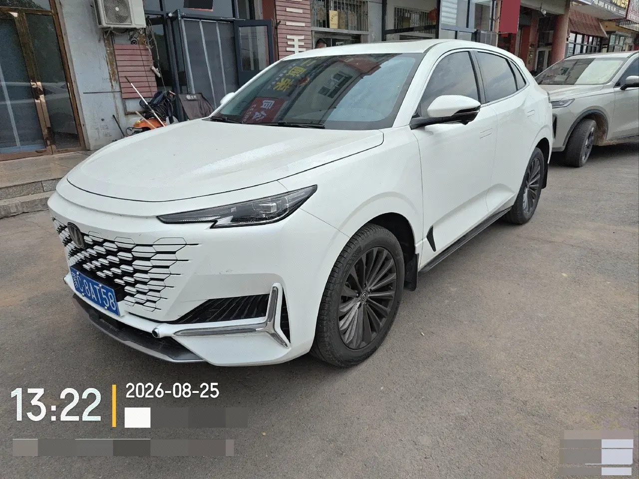 Open image lightbox: ChangAn 2021 UNI-K 2.0T Luxury Automatic