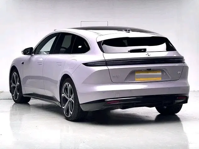 NIO 2025 ET5T 75kWh Touring automatic 2